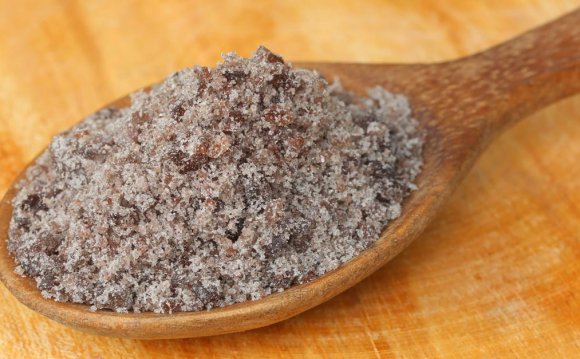 Black Salt:Elixir for Skin